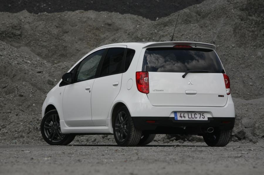  Mitsubishi Colt Ralliart 2009 года  (фото 26 из 60)